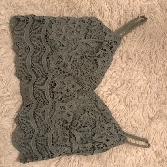 Beautiful Corset lace crop top - Picture 1 of 6